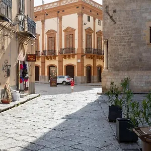 palermo-blu-palazzo-del-buon-pastore.palermohotels.org/